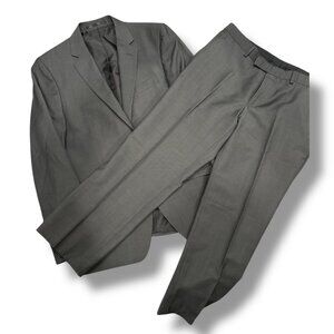 S. Oliver Men's Suit (Fits like a 38R) - 31" waisted Pants hemmed to 26.5"